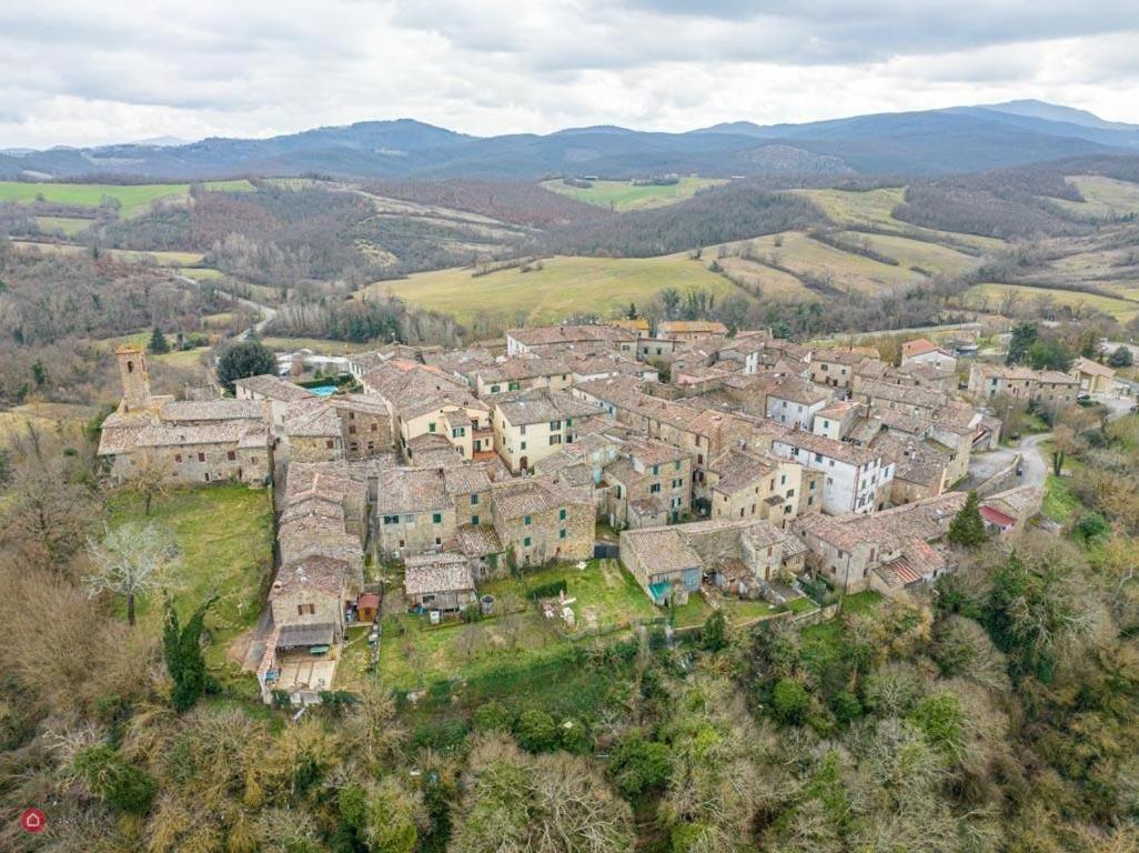 Гостевой дом La Fattoria Montalcinello Кьюздино Экстерьер фото